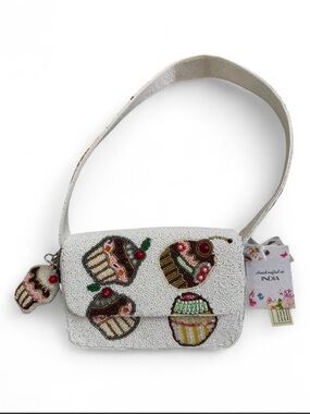 Made in India Cupcake shoulder bag